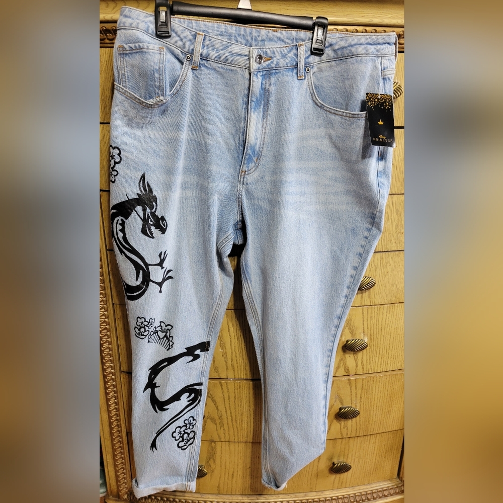 Hot Topic Mom Jeans size 18